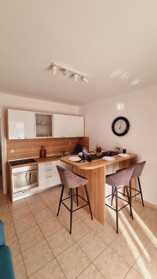 Apartmani Palma Новалья Экстерьер фото
