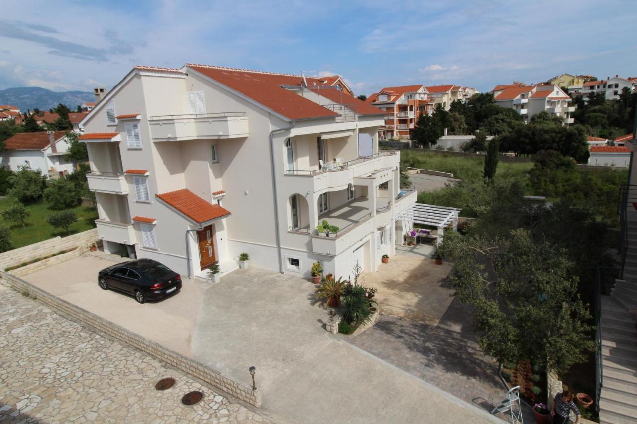 Apartmani Palma Новалья Экстерьер фото