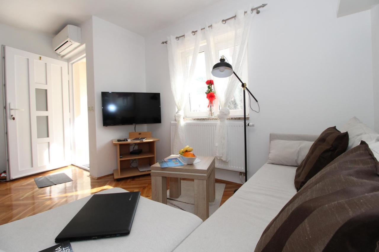 Apartmani Palma Новалья Экстерьер фото