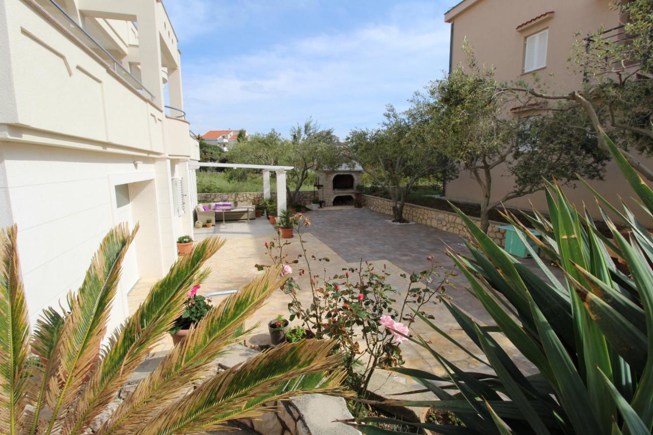 Apartmani Palma Новалья Экстерьер фото